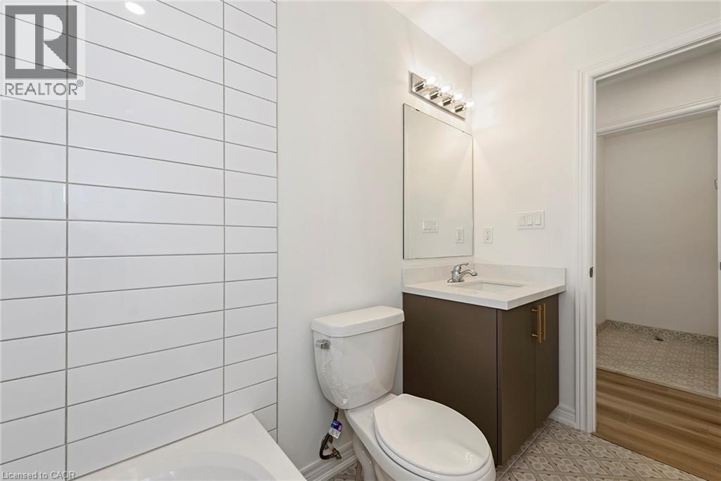 205 Thames Way Unit# 31, Hamilton, Ontario  L0R 1W2 - Photo 15 - 40825749