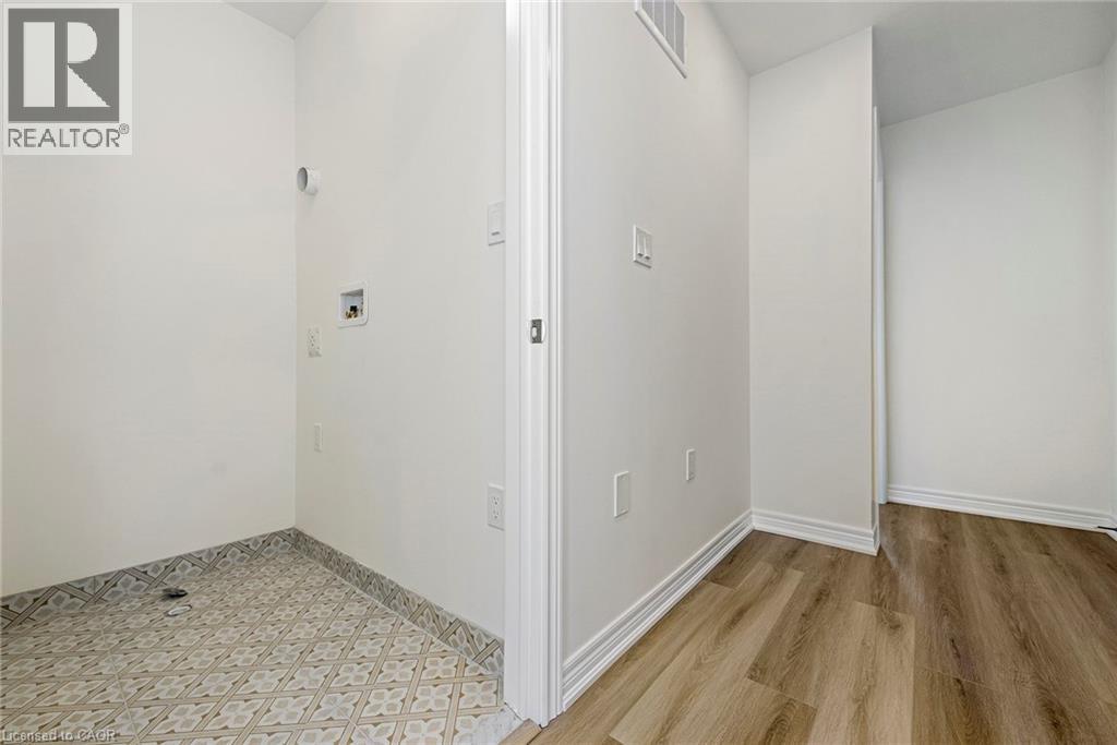 205 Thames Way Unit# 31, Hamilton, Ontario  L0R 1W2 - Photo 13 - 40825749