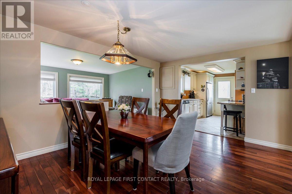 31 Corner Brook Trail, Innisfil, Ontario  L9S 1P5 - Photo 7 - N13073652