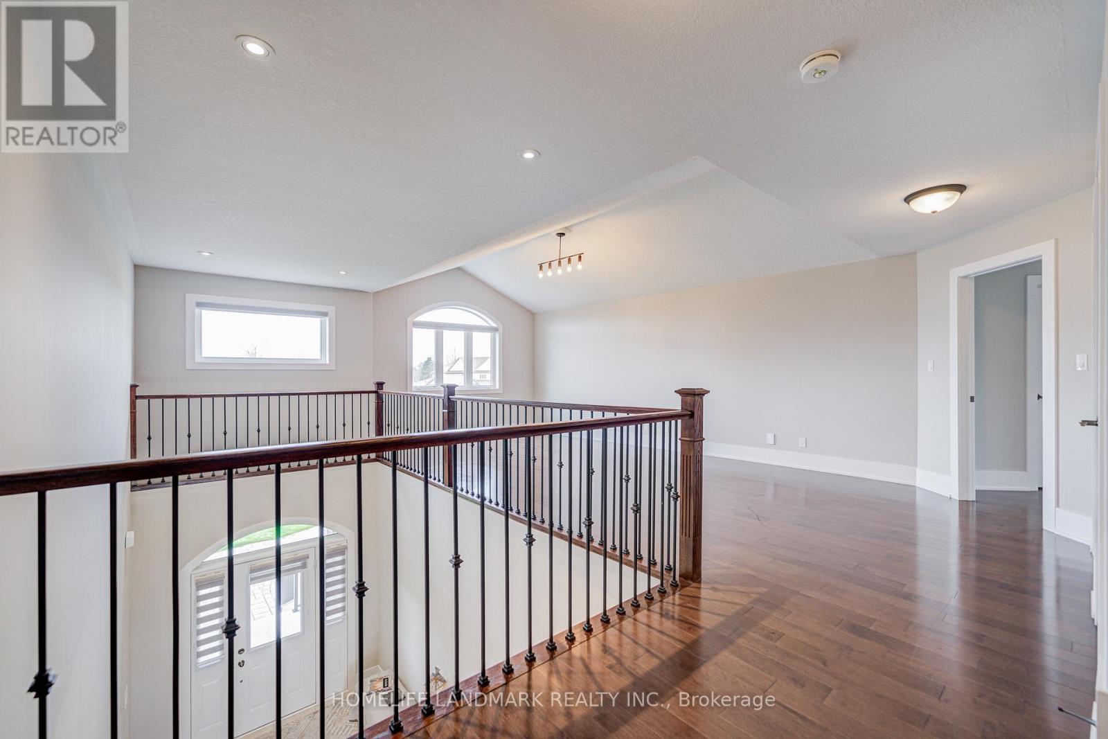 295 Sunnybrae Avenue, Innisfil (Stroud), Ontario  L9S 0K9 - Photo 28 - N13073656