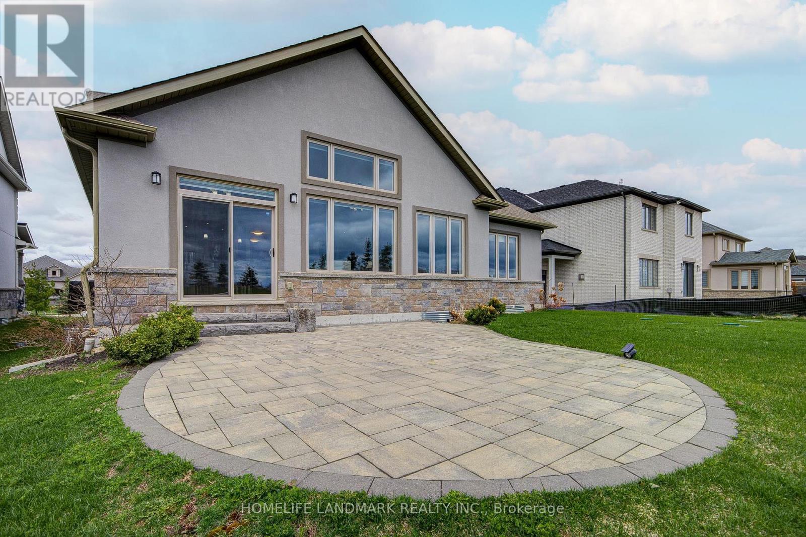 295 Sunnybrae Avenue, Innisfil (Stroud), Ontario  L9S 0K9 - Photo 38 - N13073656