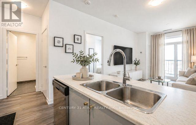 1210 - 8 Trent Avenue, Toronto, Ontario  M4C 0A6 - Photo 3 - E13071206