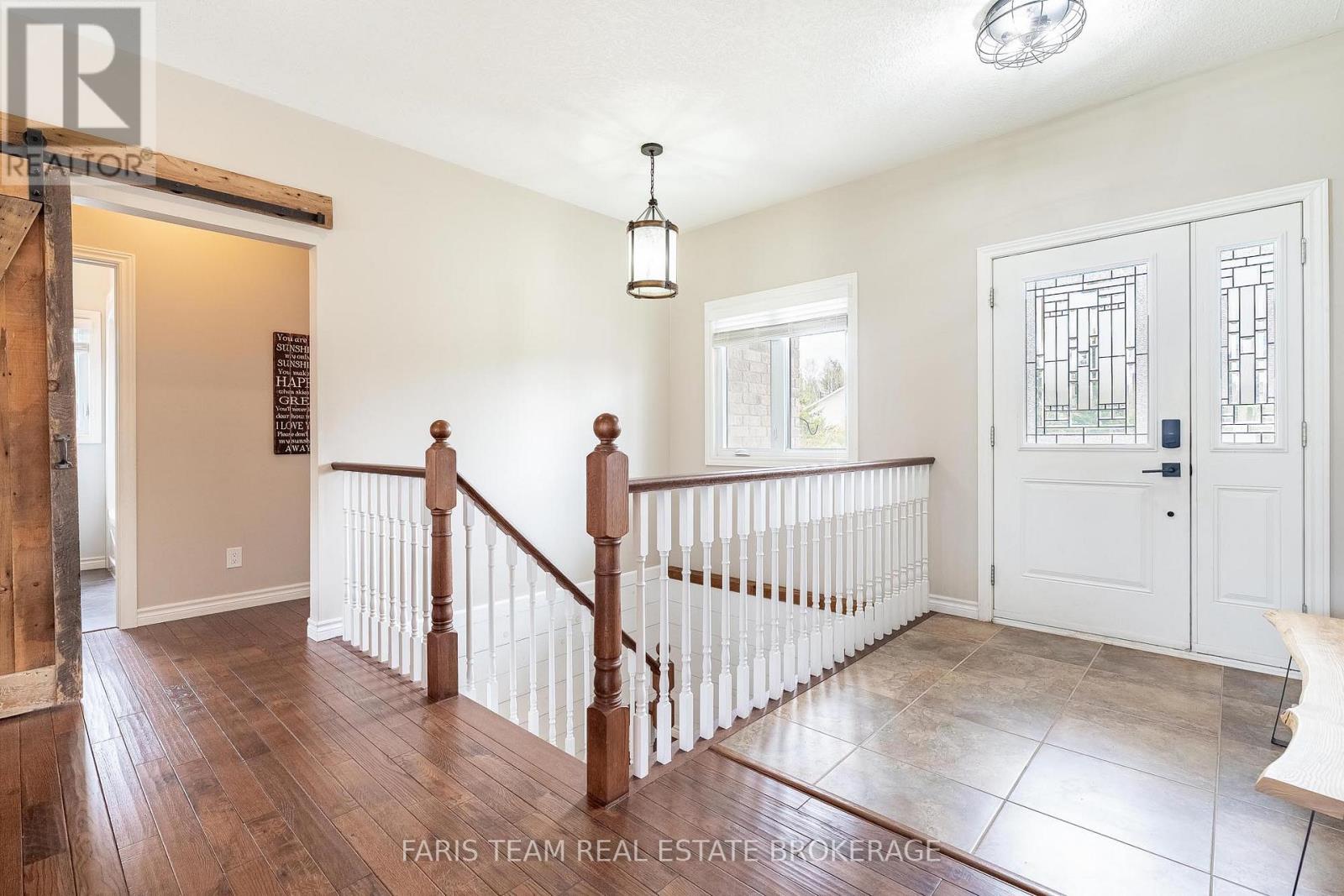 53 Boyd Crescent, Oro-Medonte, Ontario  L0K 1N0 - Photo 4 - S13073640