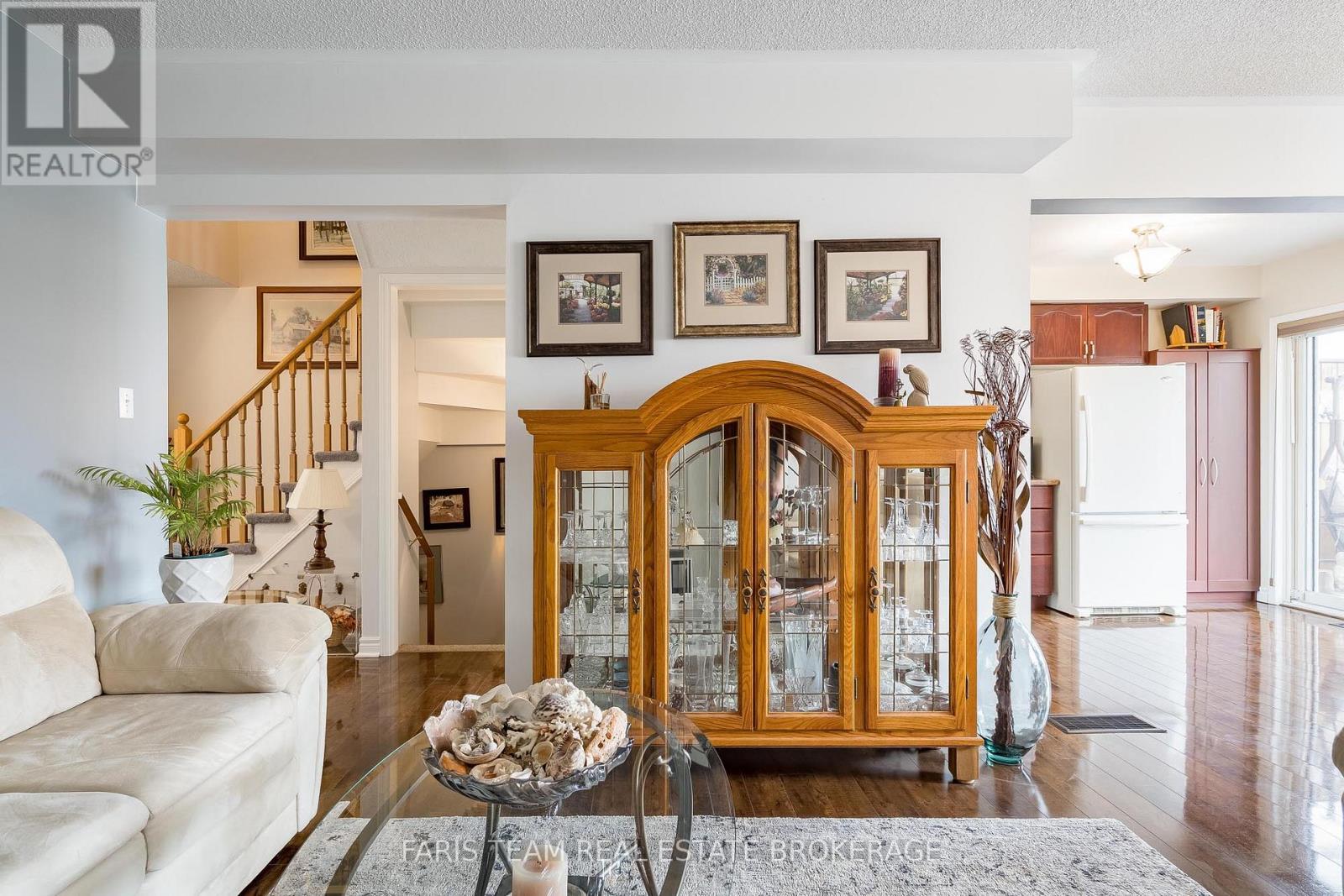128 Holgate Street, Barrie, Ontario  L4N 2T9 - Photo 16 - S13073662