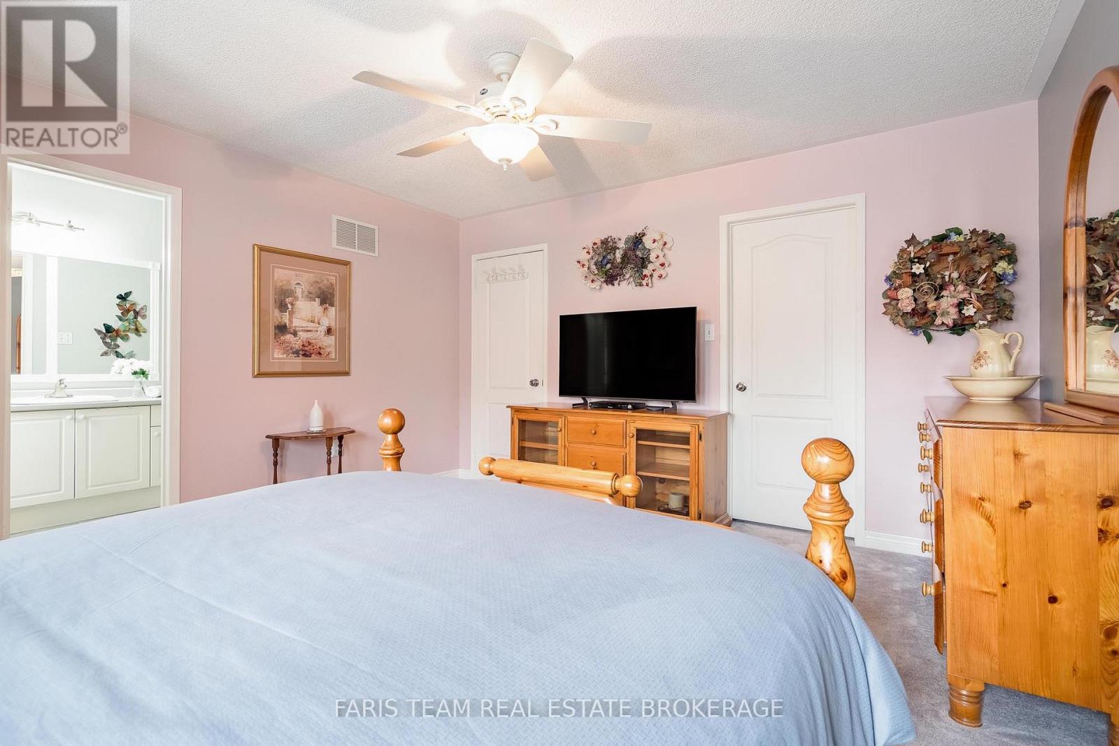 128 Holgate Street, Barrie, Ontario  L4N 2T9 - Photo 22 - S13073662