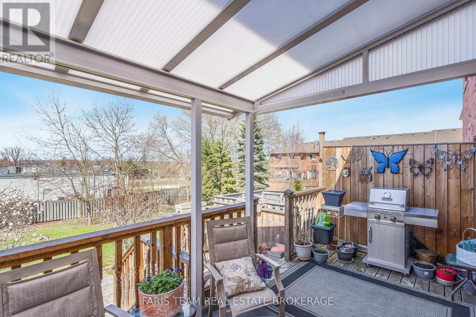 128 Holgate Street, Barrie, Ontario  L4N 2T9 - Photo 35 - S13073662