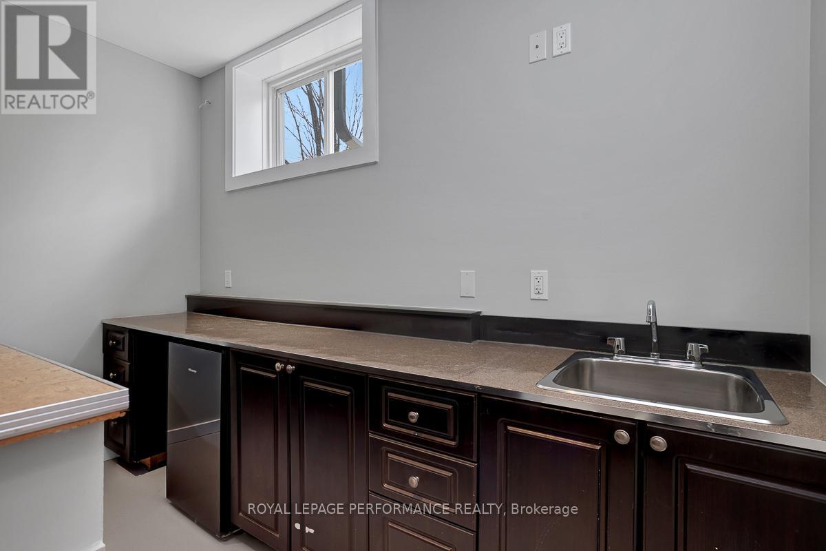 1285 Livingstone Avenue, Ottawa, Ontario  K1H 7P7 - Photo 27 - X13047262