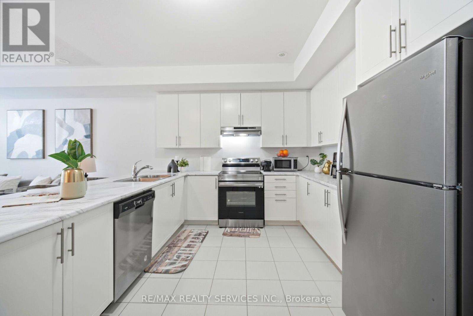 47 Tiveron Avenue, Caledon, Ontario  L7C 4L6 - Photo 19 - W13073674