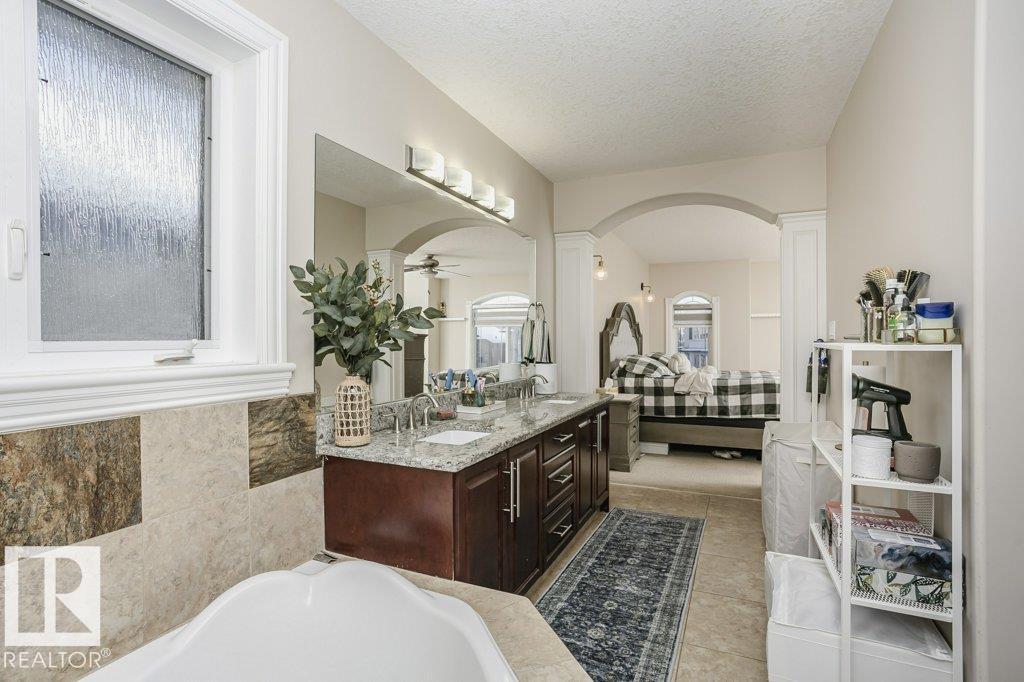 1520 67 St Sw, Edmonton, Alberta  T6X 0G8 - Photo 46 - E4479641