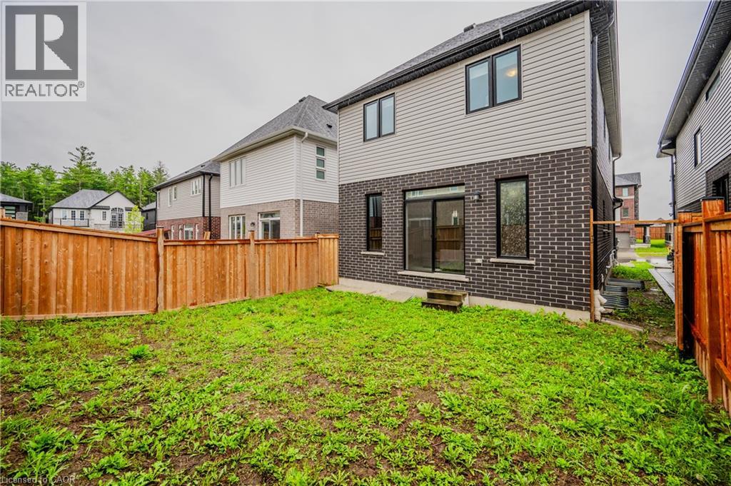 119 Monarch Woods Drive, Kitchener, Ontario  N2P 0K2 - Photo 48 - 40821070