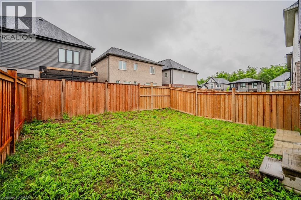 119 Monarch Woods Drive, Kitchener, Ontario  N2P 0K2 - Photo 45 - 40821070