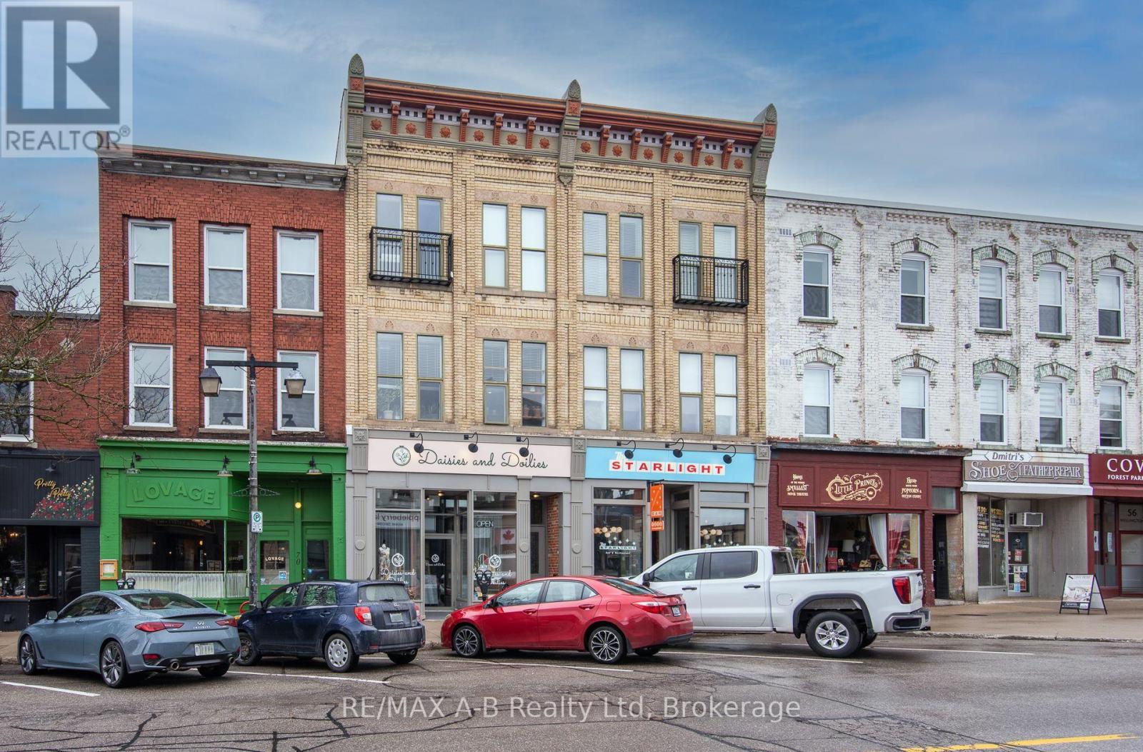 #201 - 66 Wellington Street, Stratford, Ontario  N5A 2L2 - Photo 2 - X13018218