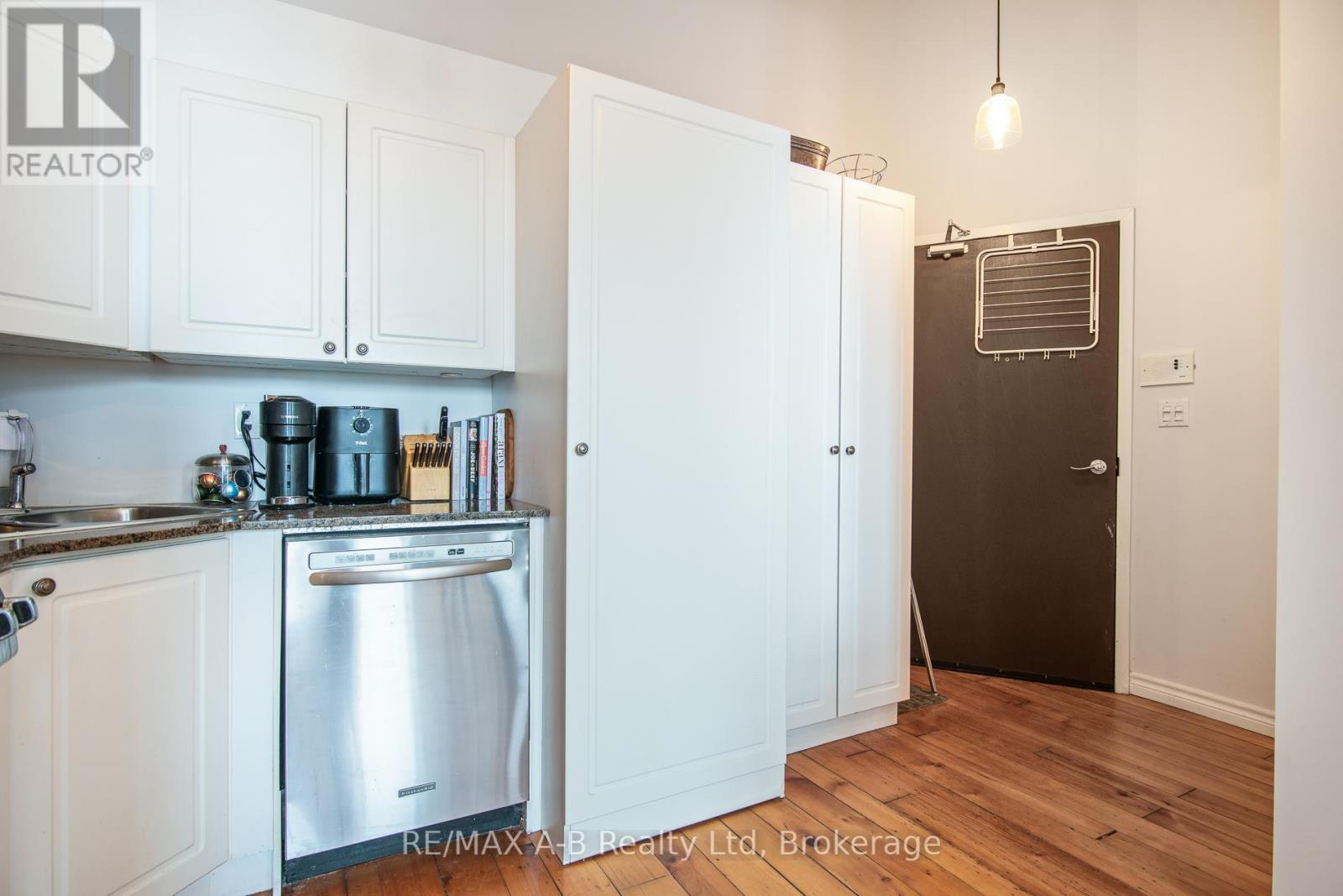 #201 - 66 Wellington Street, Stratford, Ontario  N5A 2L2 - Photo 9 - X13018218
