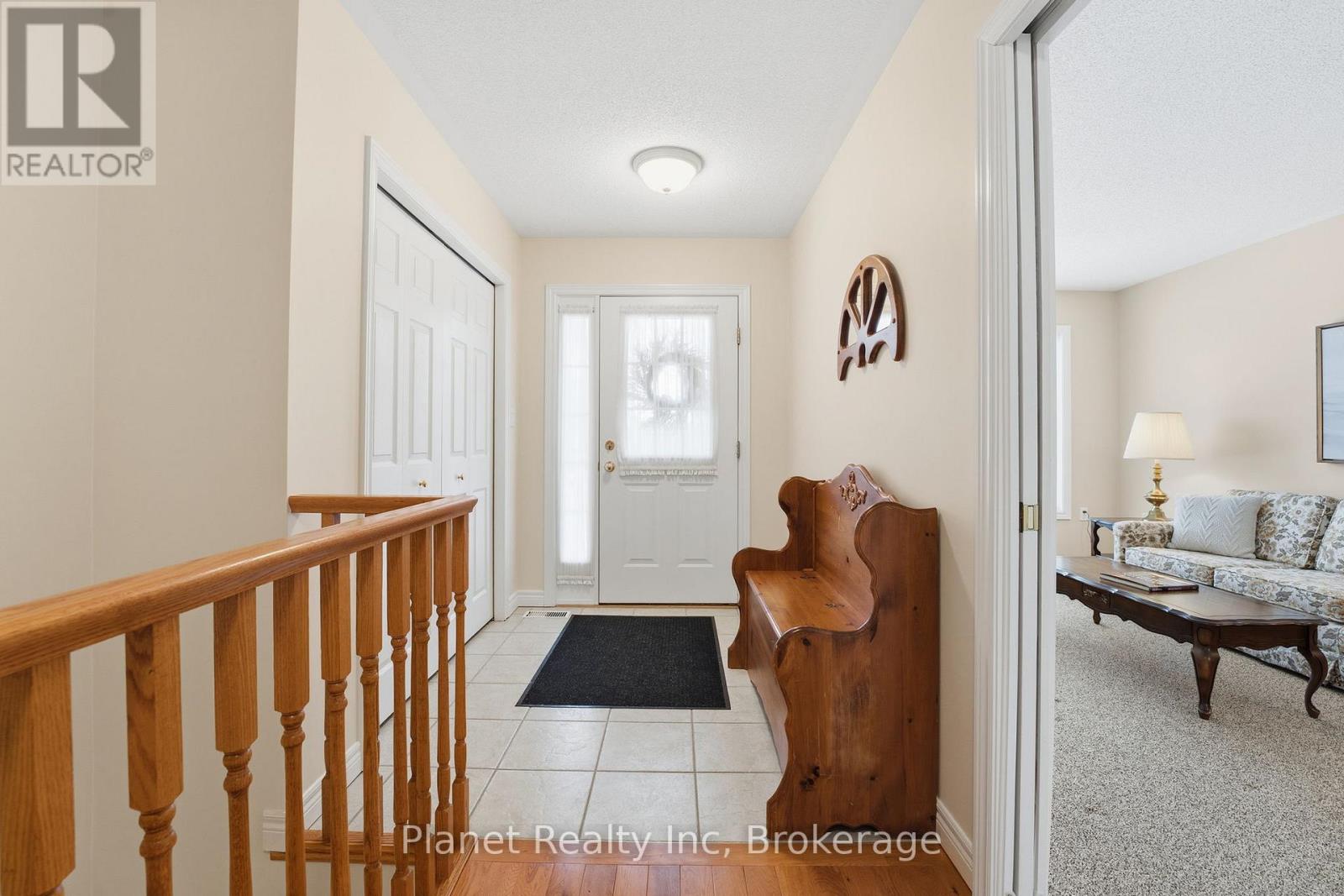 97 Basswood Drive, Guelph, Ontario  N1G 4X7 - Photo 4 - X13072186