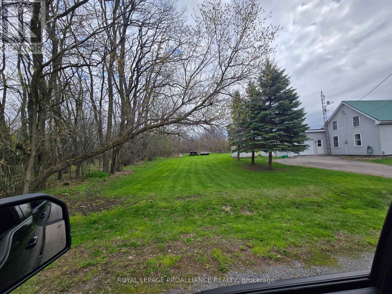 118 Hubbs Road, Prince Edward County, Ontario  K0K 1A0 - Photo 33 - X12774598