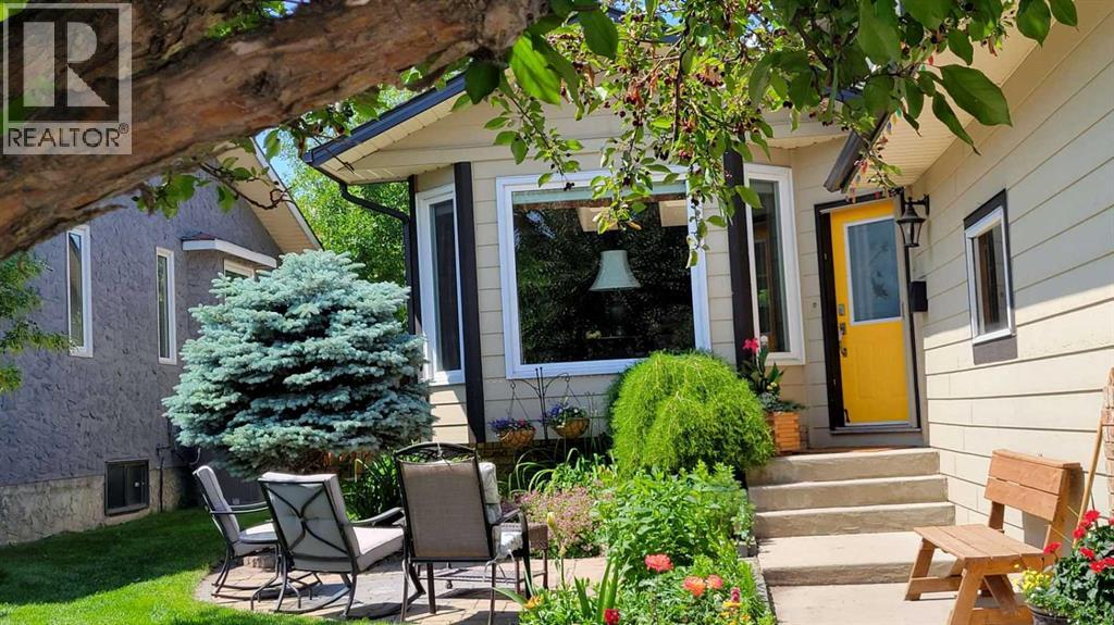 204 Sunrise Circle SE, Calgary, Alberta  T2X 2Z8 - Photo 3 - A2292759