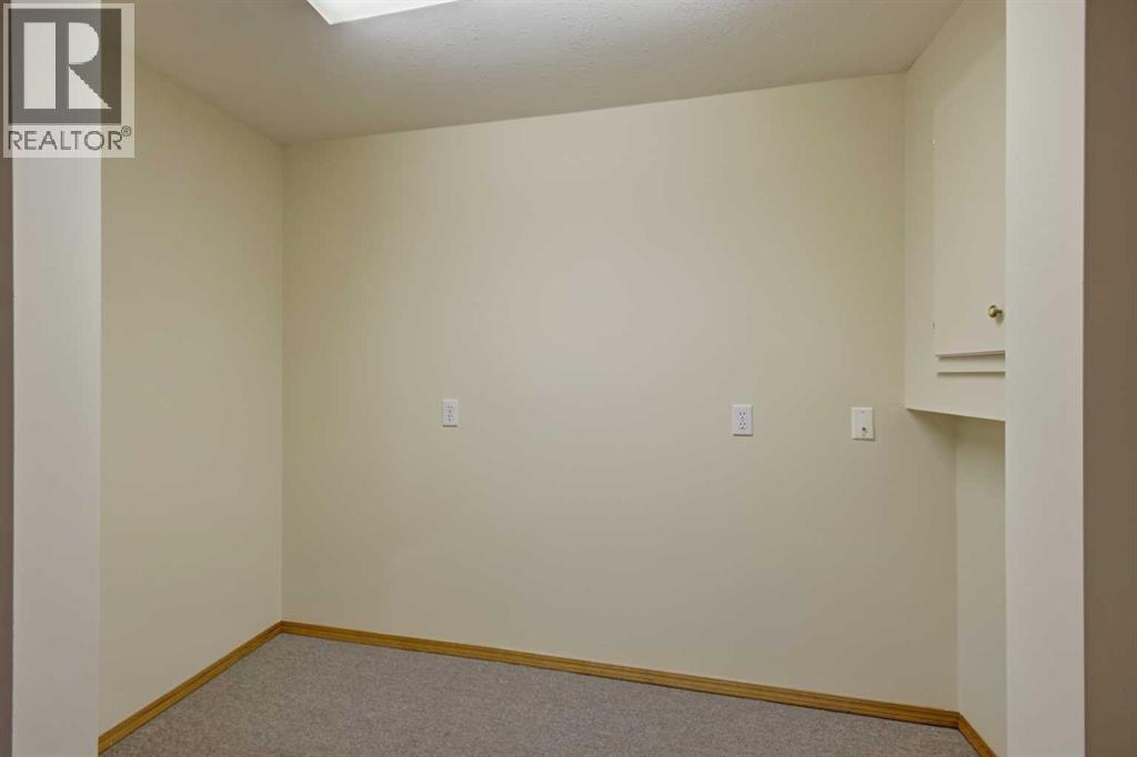 23 Wildrose Drive N, Sylvan Lake, Alberta  T4S 1G4 - Photo 38 - A2307238