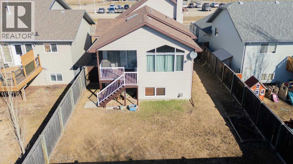 10457 Royal Oaks Drive, Grande Prairie, Alberta  T8V 8L5 - Photo 21 - A2305973