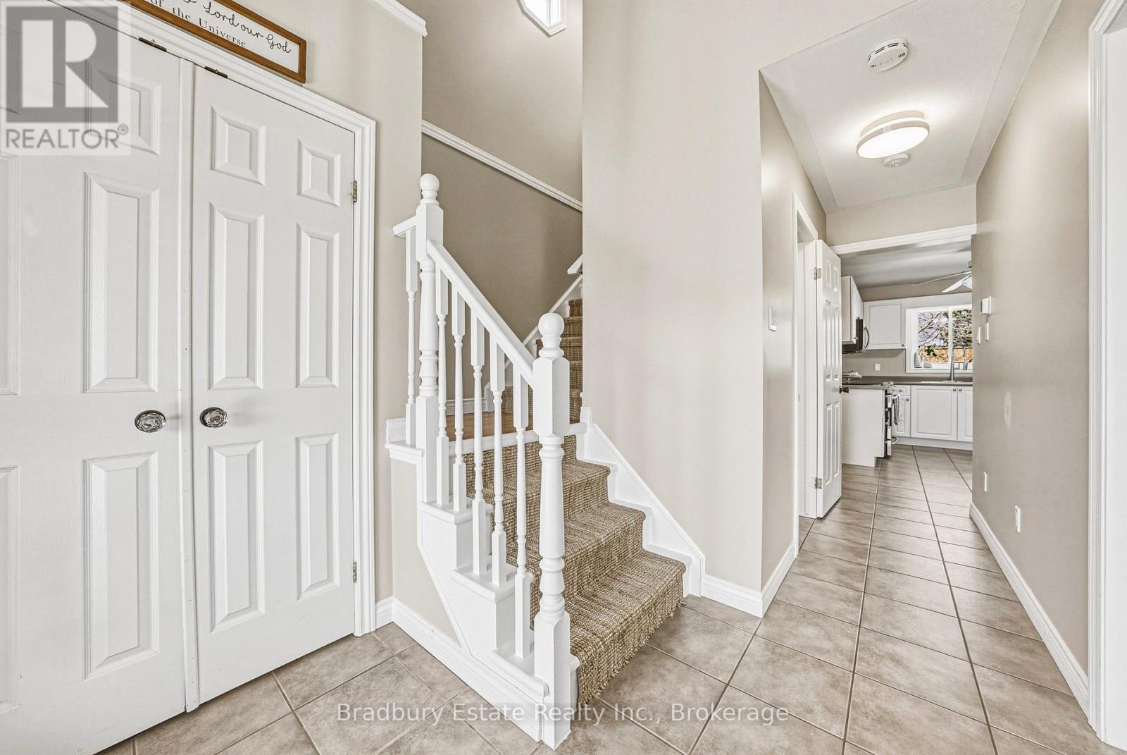 6 Las Road, West Lincoln, Ontario  L0R 2A0 - Photo 17 - X12979076