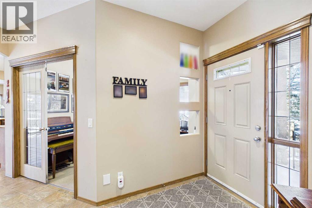 551 Tuscany Ravine Road Nw, Calgary, Alberta  T3L 3B1 - Photo 15 - A2305772
