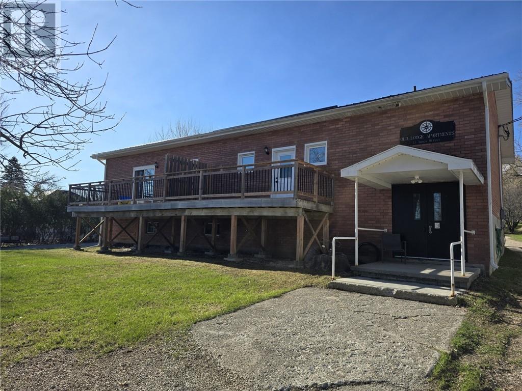 15 Agnes St, Gore Bay, Ontario  P0P 1H0 - Photo 4 - 2127449