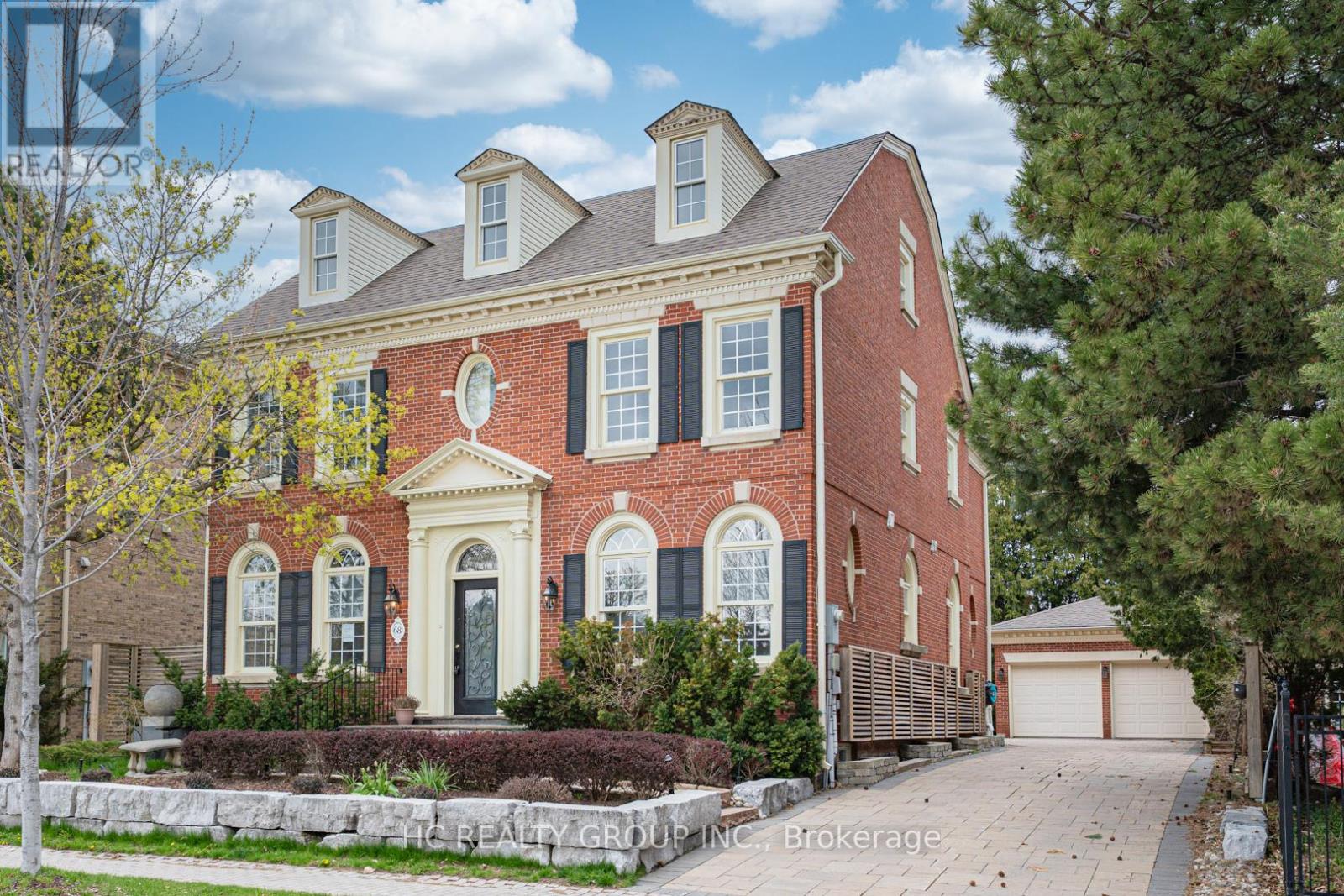 68 Regent Street, Richmond Hill, Ontario  L4C 9C5 - Photo 2 - N13070758