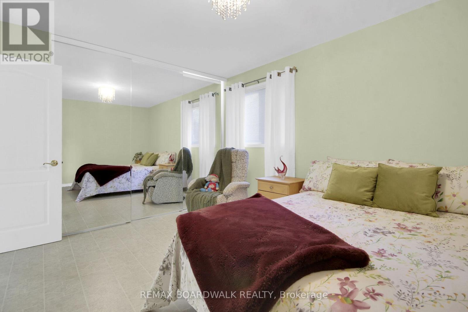 6658 Benoit Street, Ottawa, Ontario  K1C 1J6 - Photo 14 - X13028466