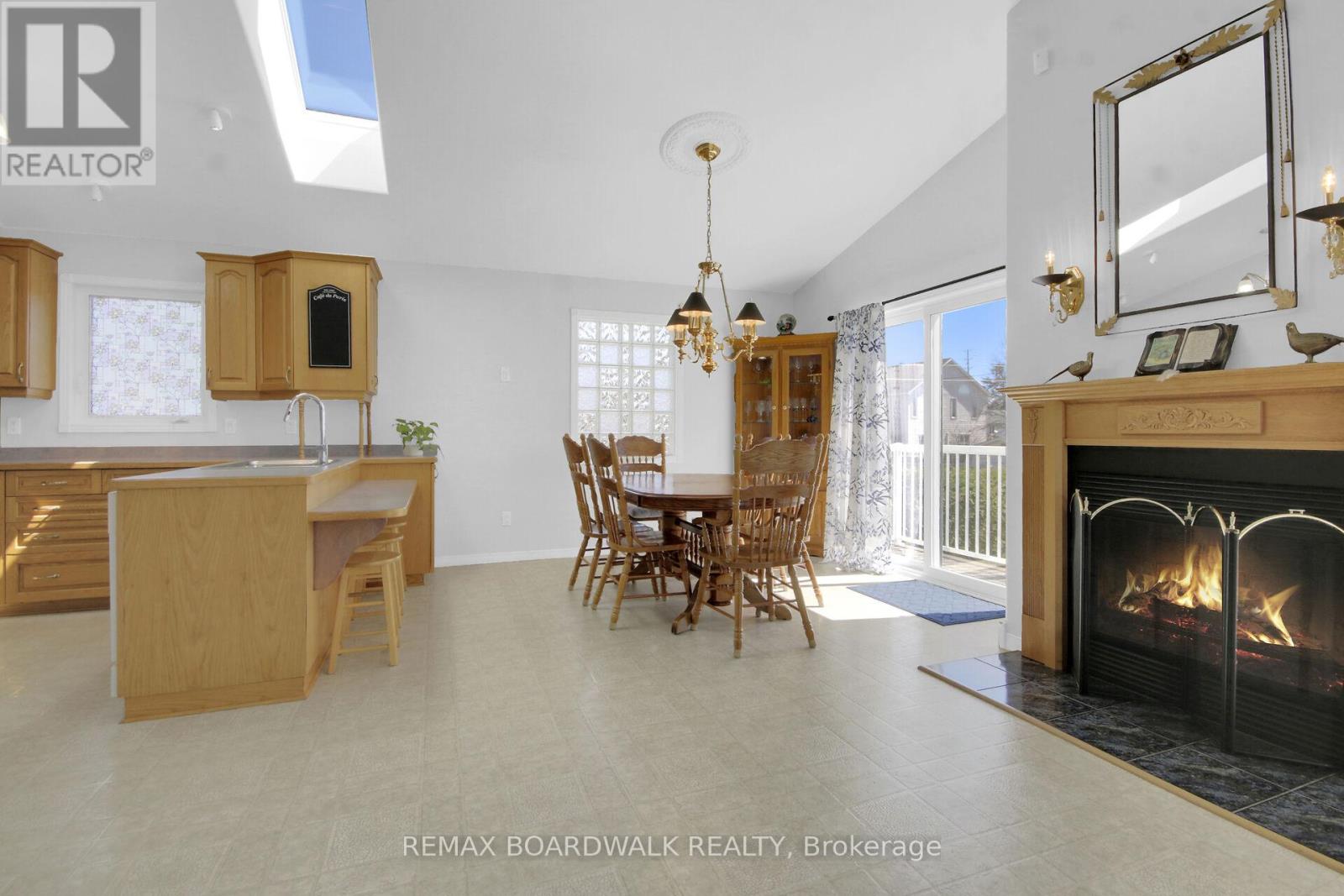 6658 Benoit Street, Ottawa, Ontario  K1C 1J6 - Photo 7 - X13028466