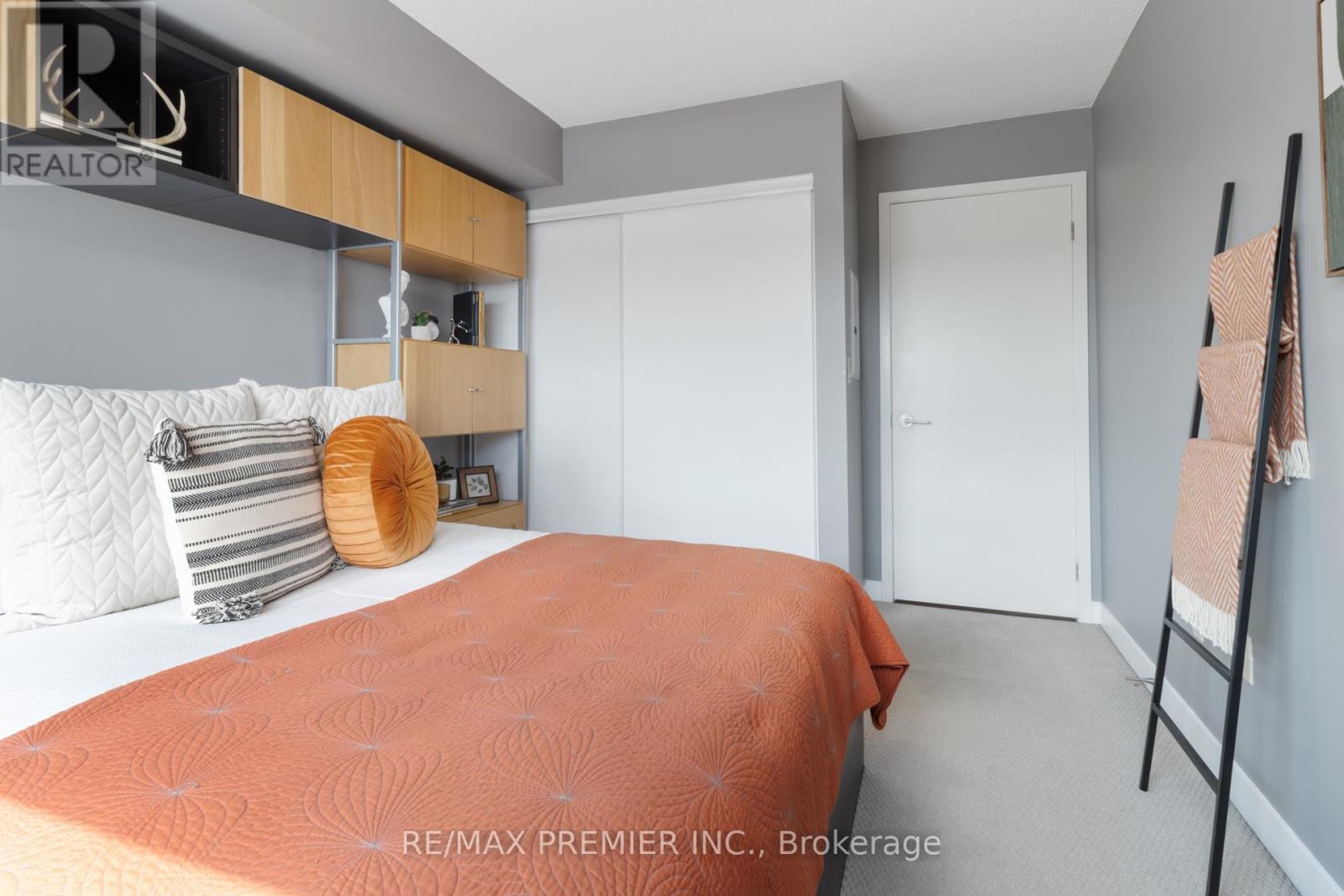 1011 - 812 Lansdowne Avenue, Toronto, Ontario  M6H 4K6 - Photo 30 - W13073730