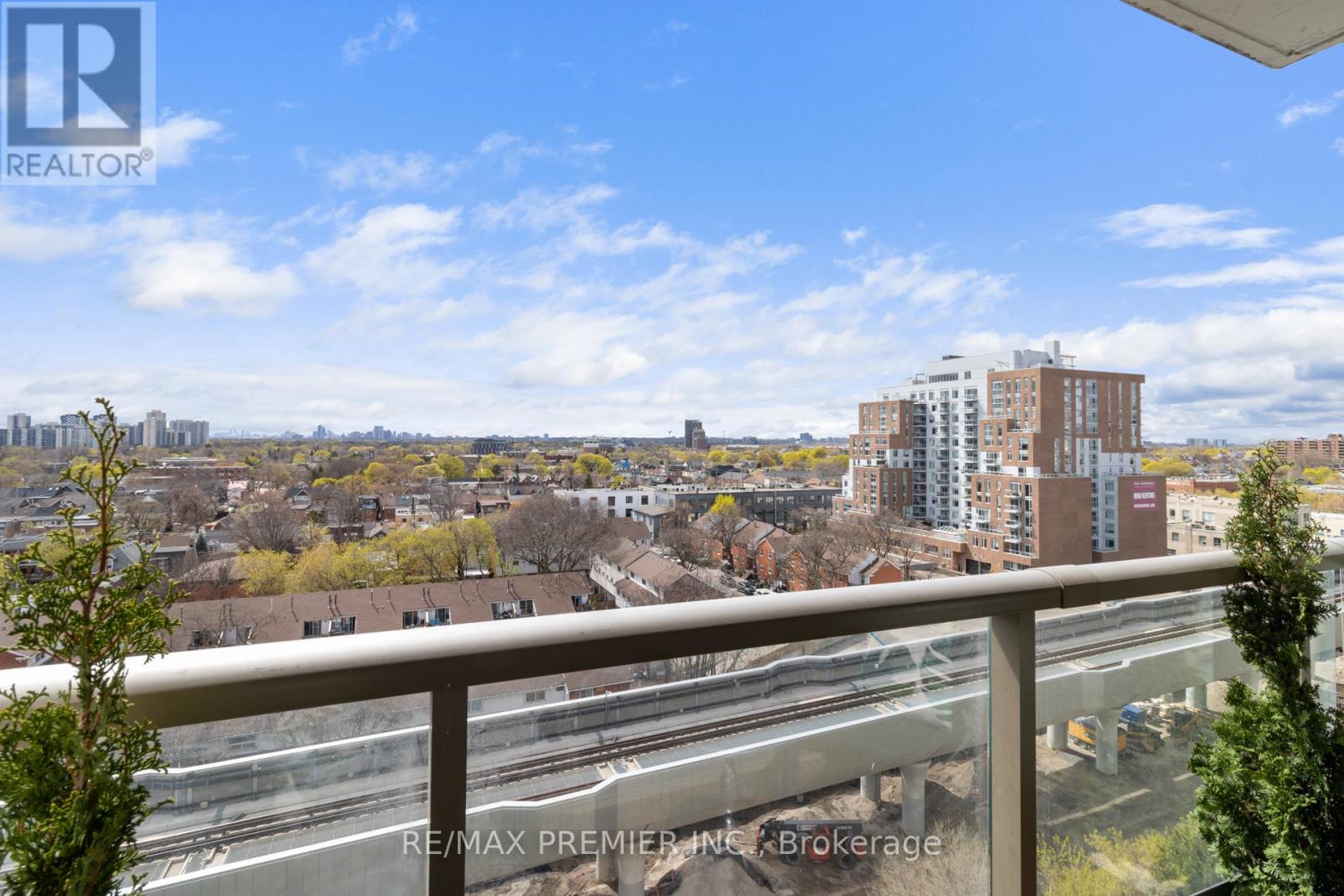 1011 - 812 Lansdowne Avenue, Toronto, Ontario  M6H 4K6 - Photo 32 - W13073730