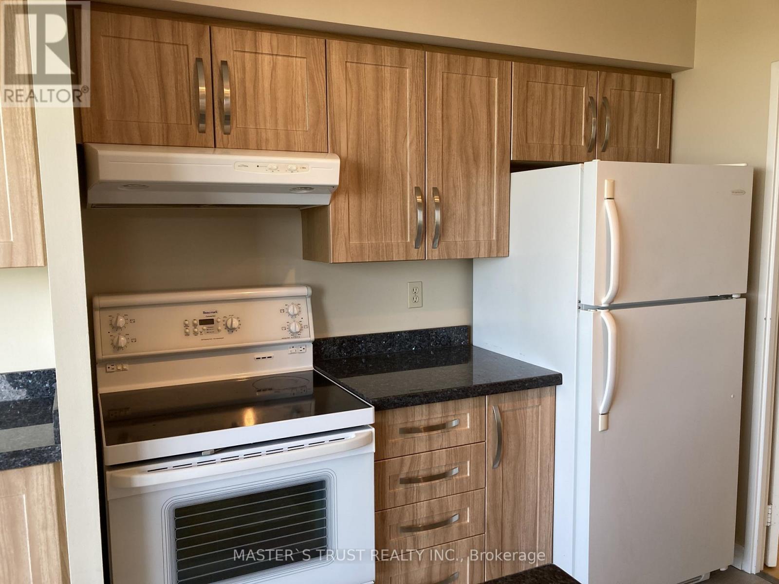 803 - 410 Mclevin Avenue, Toronto, Ontario  M1B 5J5 - Photo 11 - E12955338