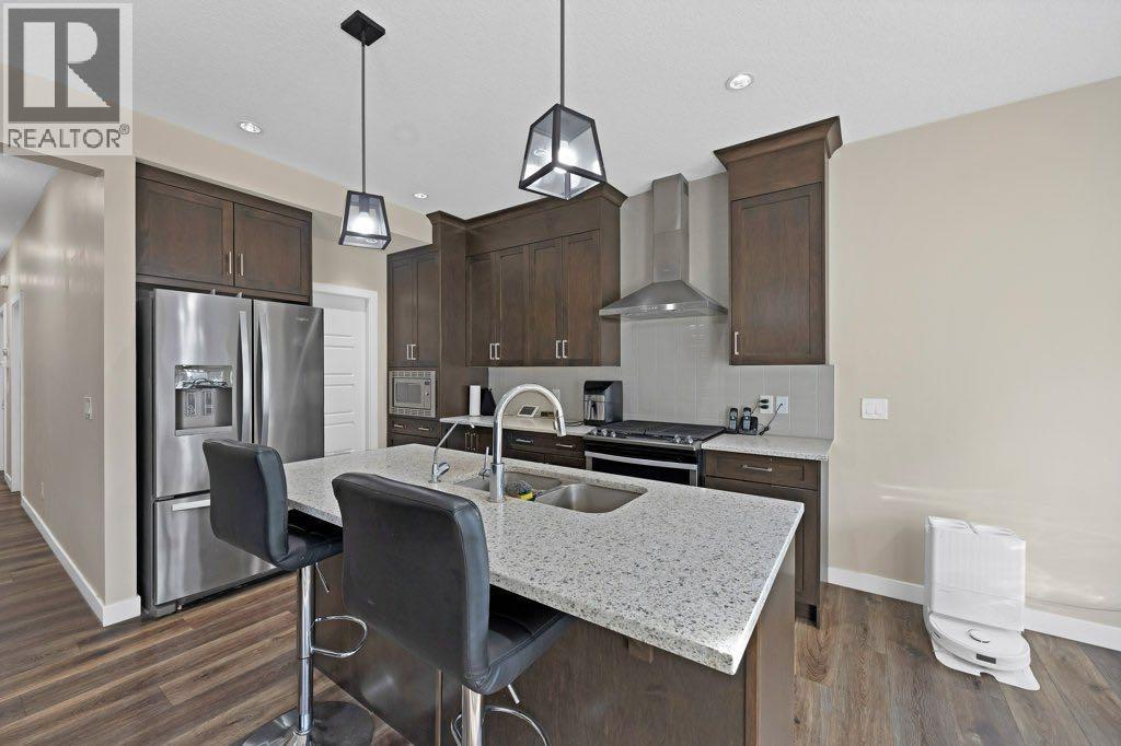 93 Saddlestone Place NE, Calgary, Alberta  T3J 0Z6 - Photo 11 - A2307283