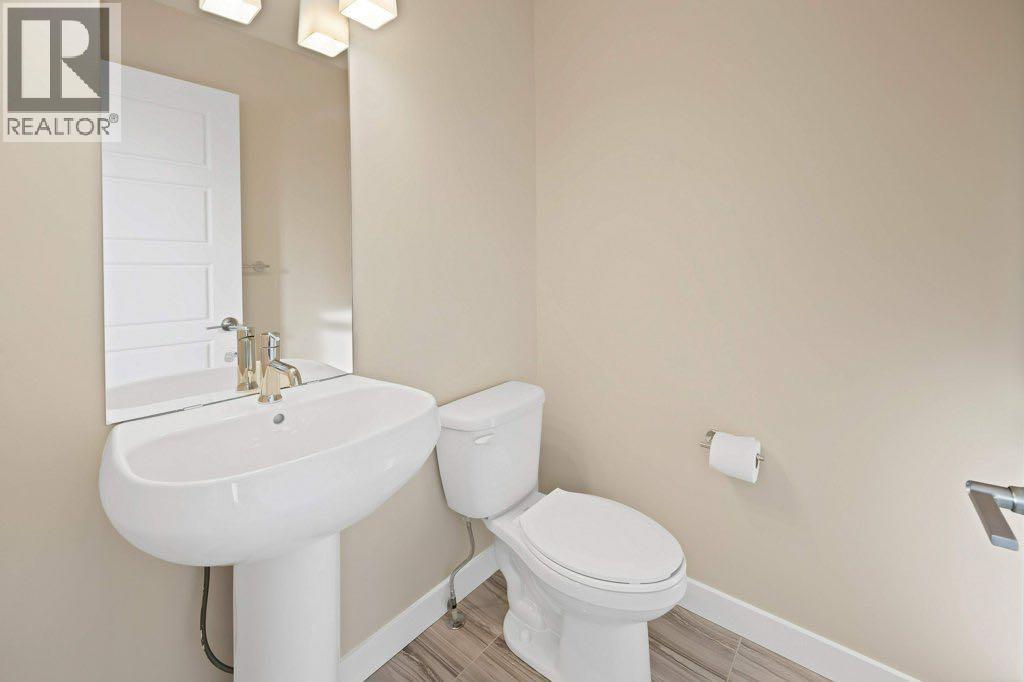 93 Saddlestone Place NE, Calgary, Alberta  T3J 0Z6 - Photo 31 - A2307283