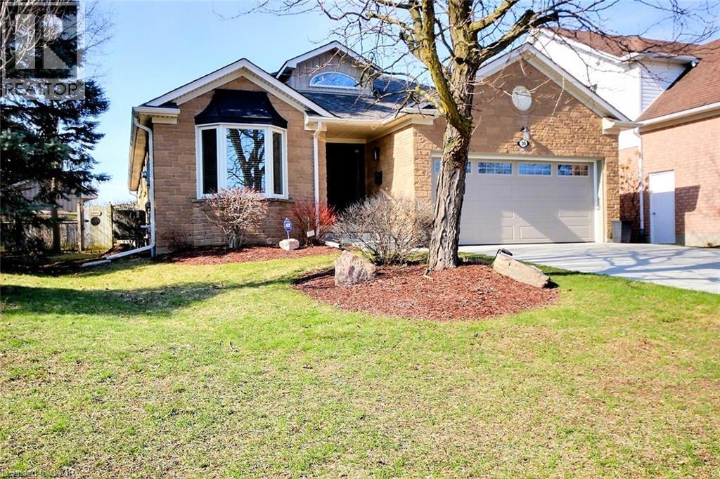 16 Sullivan Court, Cambridge, Ontario  N1S 5A4 - Photo 2 - 40817875