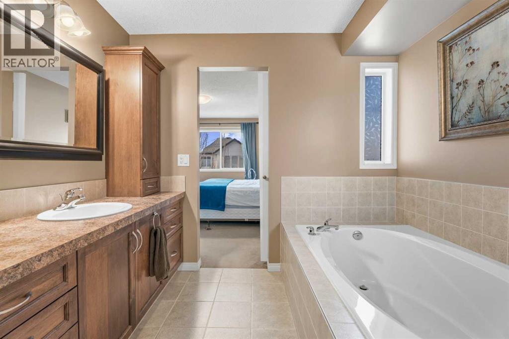 883 Auburn Bay Boulevard SE, Calgary, Alberta  T3M 0J6 - Photo 23 - A2288164