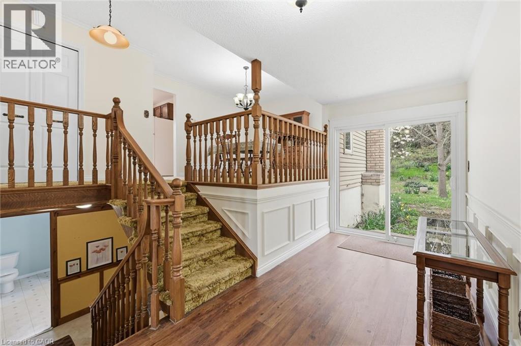 8 Sullivan's Lane, Dundas, Ontario  L9H 5N7 - Photo 6 - 40826417