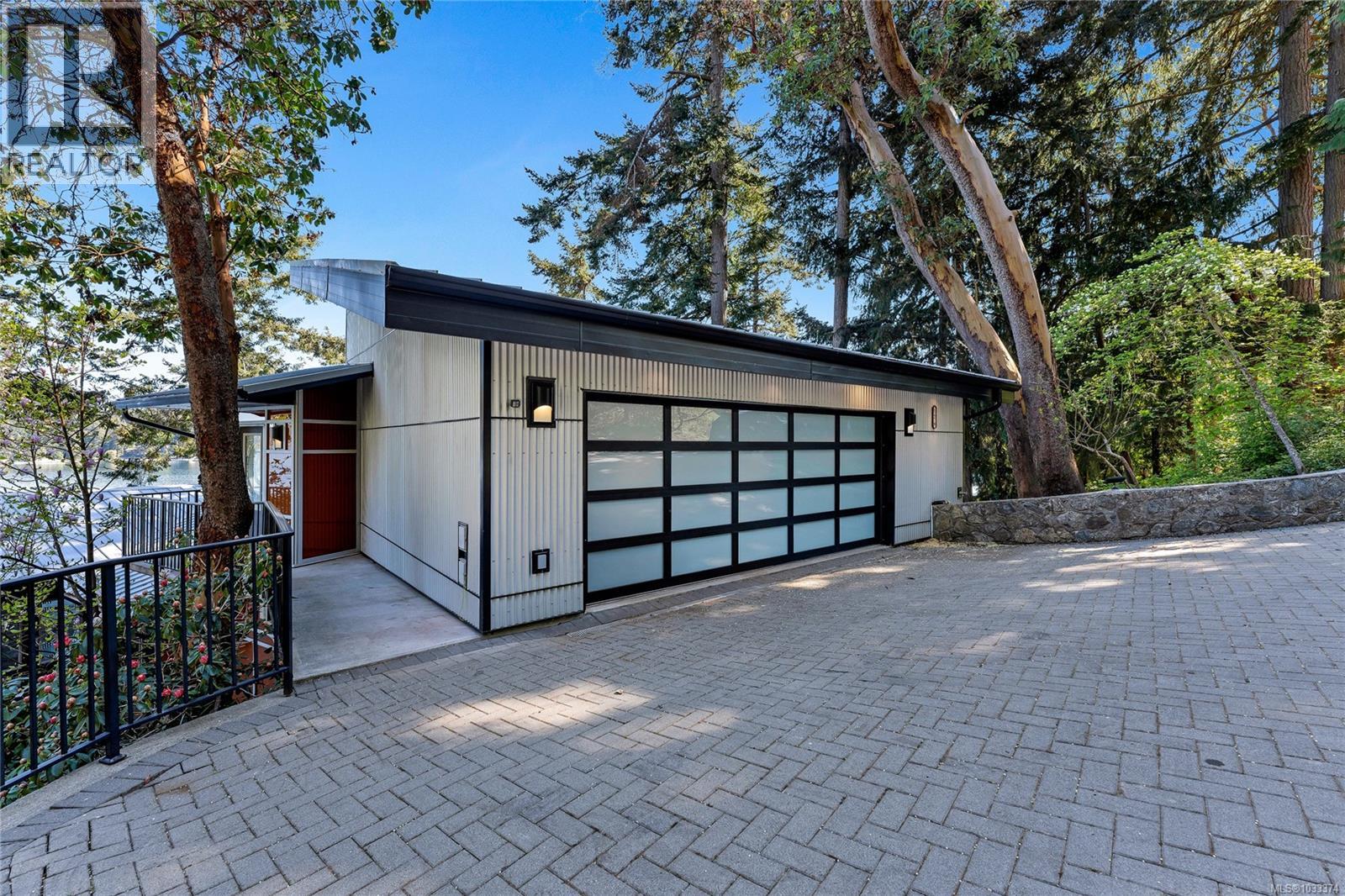 1676 Lands End Rd, North Saanich, British Columbia  V8L 5L5 - Photo 74 - 1033374