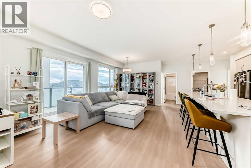 1303, 33 Carringham Gate NW, Calgary, Alberta  T3P 2H6 - Photo 14 - A2306942