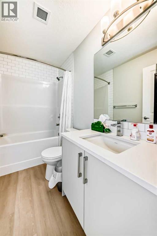 1303, 33 Carringham Gate NW, Calgary, Alberta  T3P 2H6 - Photo 36 - A2306942