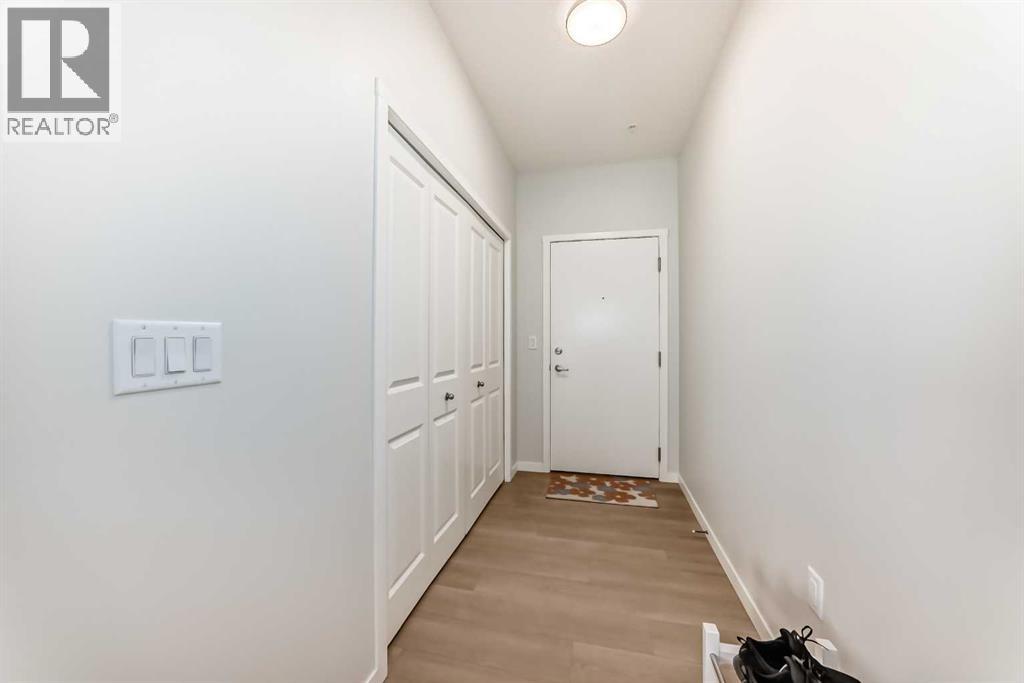 1303, 33 Carringham Gate NW, Calgary, Alberta  T3P 2H6 - Photo 38 - A2306942