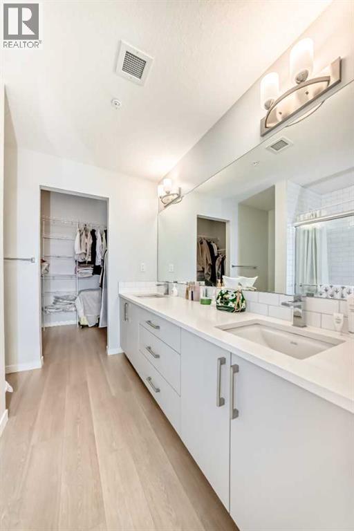 1303, 33 Carringham Gate NW, Calgary, Alberta  T3P 2H6 - Photo 29 - A2306942