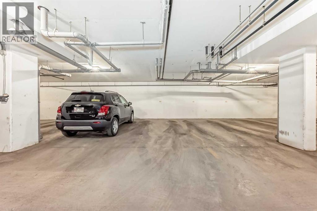 1303, 33 Carringham Gate NW, Calgary, Alberta  T3P 2H6 - Photo 44 - A2306942