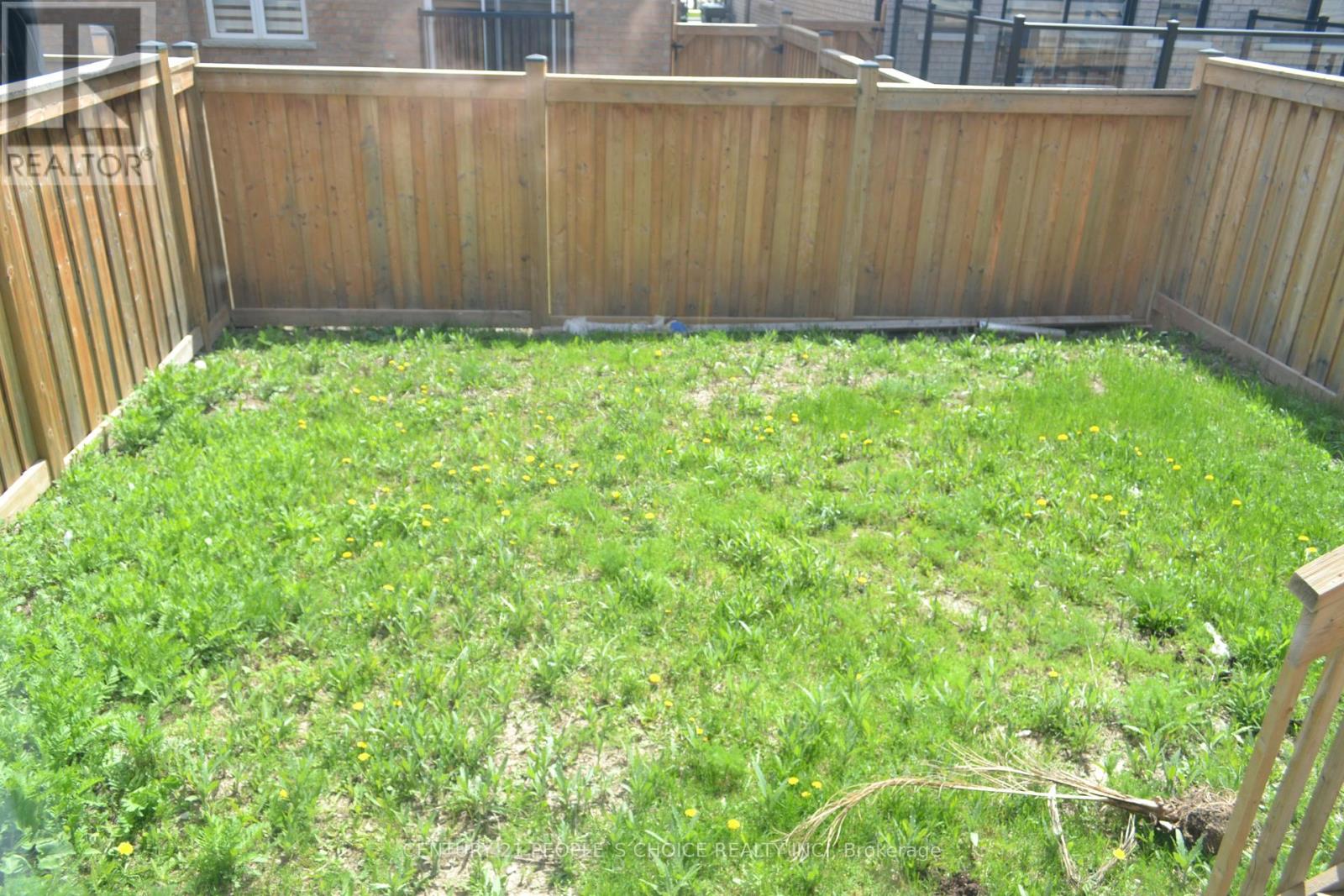 206 Fruitvale Circle, Brampton, Ontario  L7A 5C3 - Photo 15 - W12967930