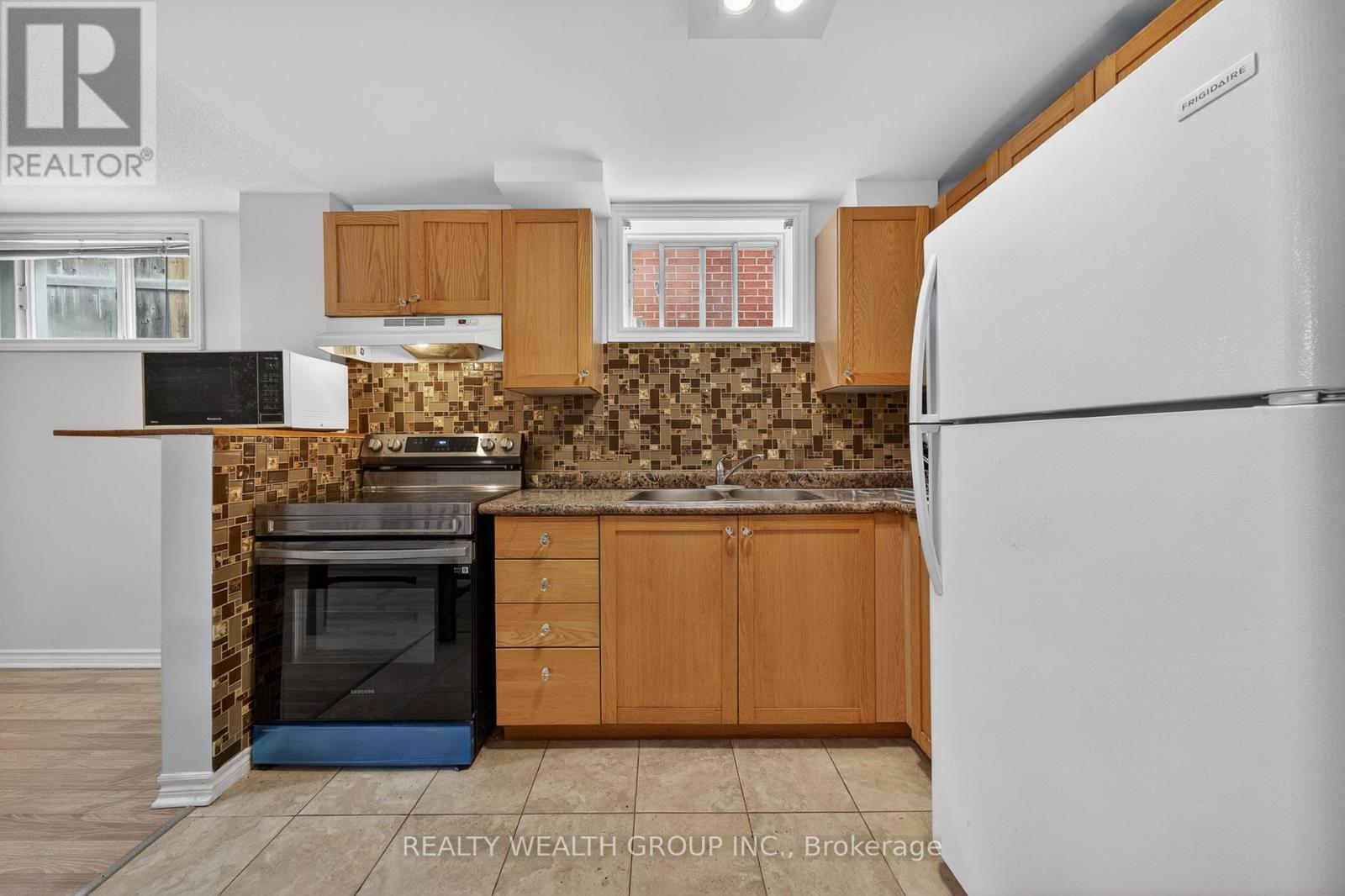 #lower - 79 Hanmer Street E, Barrie, Ontario  L4M 6V6 - Photo 7 - S13073822