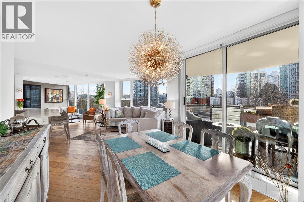 603 1009 EXPO BOULEVARD, Vancouver, British Columbia