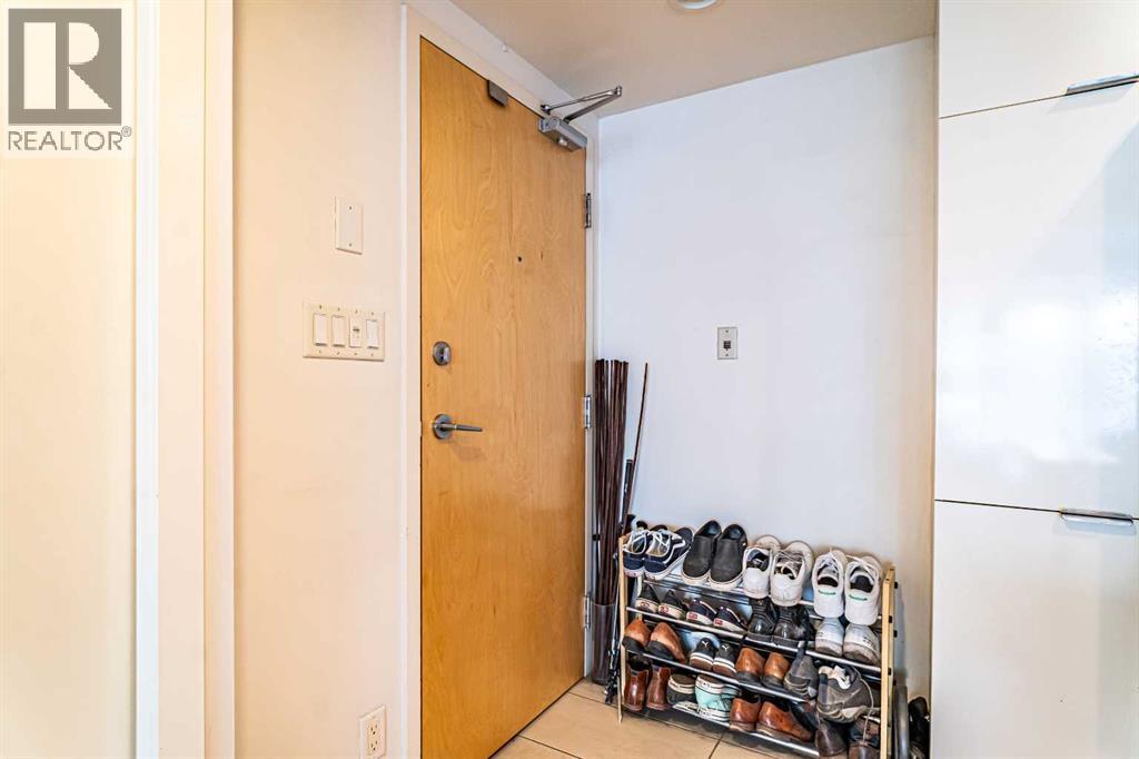 1301, 1110 11 Street SW, Calgary, Alberta  T2R 1S5 - Photo 7 - A2283456
