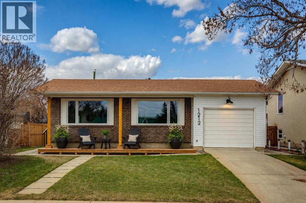 1212 Lake Sylvan Drive SE, Calgary, Alberta