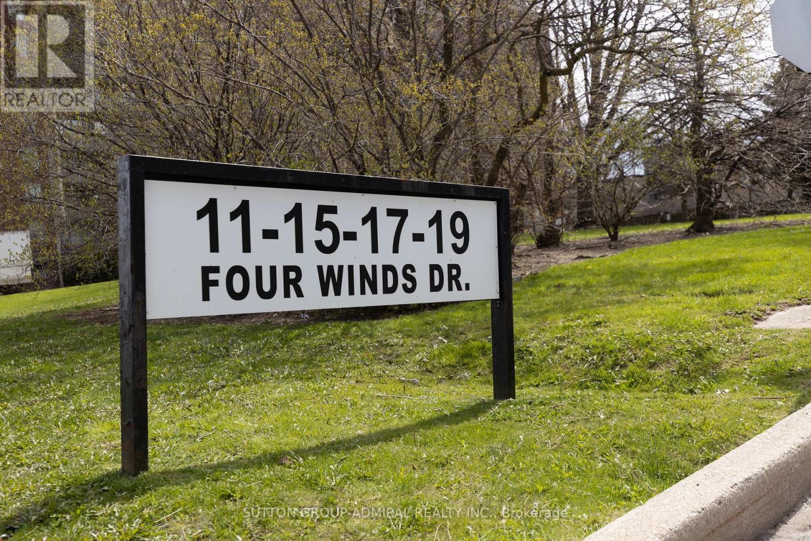 1103 - 19 Four Winds Drive, Toronto, Ontario  M3J 2S9 - Photo 4 - W13073750