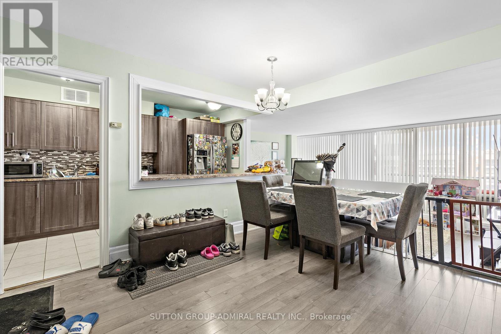 1103 - 19 Four Winds Drive, Toronto, Ontario  M3J 2S9 - Photo 7 - W13073750