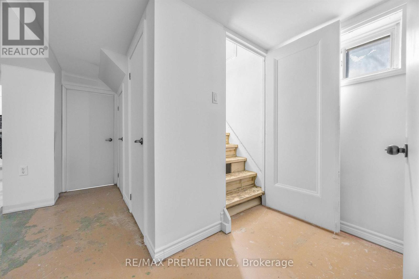 126 Langden Avenue, Toronto, Ontario  M6N 2L5 - Photo 18 - W13073752